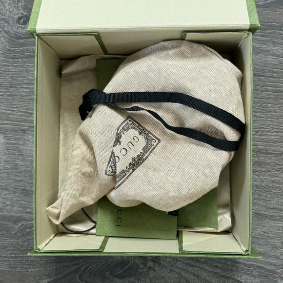 Gucci Thin Belt with Interlocking G Buckle - 90cm - Picture 10 of 11